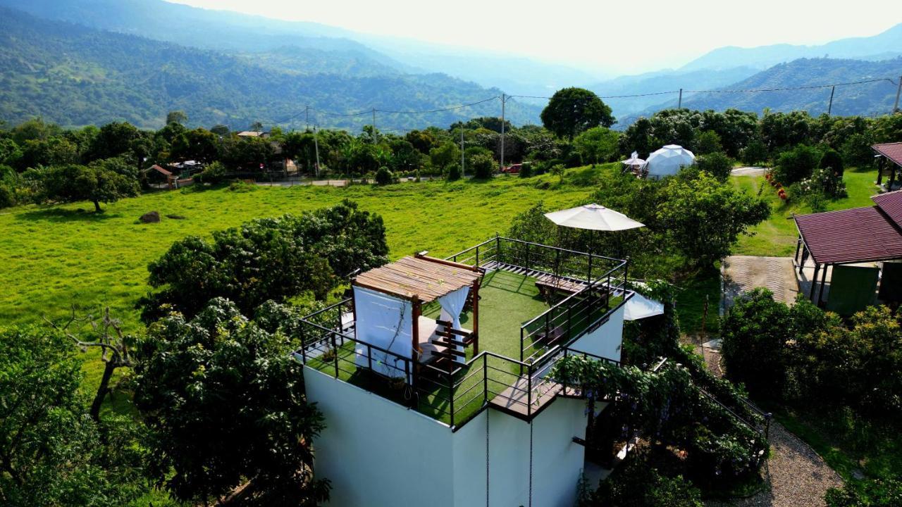 Oasis Glamping Tena Cundinamarca Cerca A Bogota Exterior photo